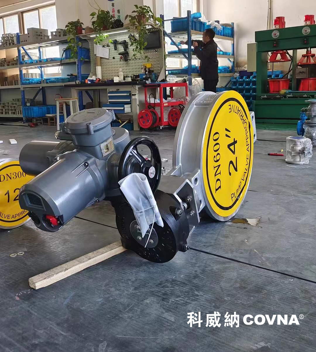 DN600電動多回轉(zhuǎn)凸耳蝶閥，大尺寸蝶閥出貨